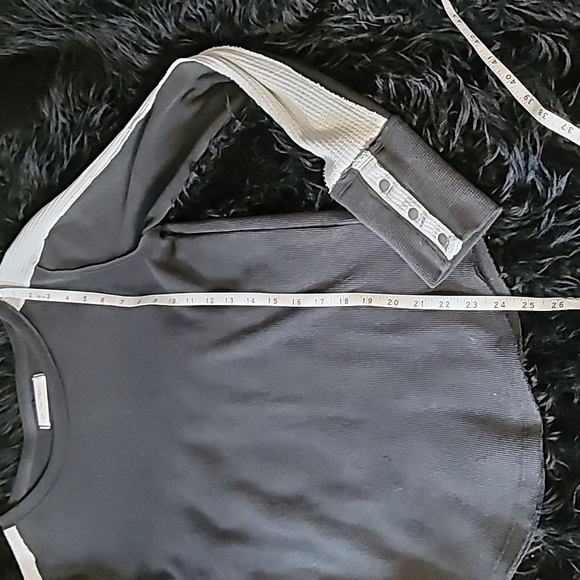 🦍WE THE FREE Thermal Long Sleeve Top - Picture 7 of 8